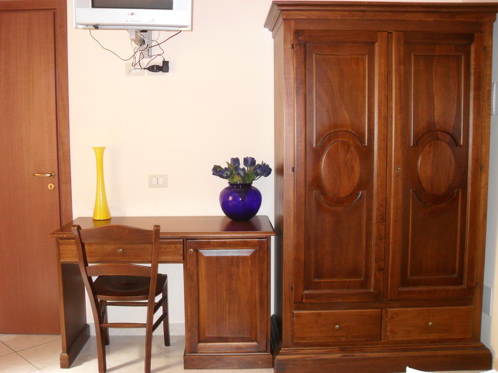 Hotel Piro Torrenova  객실 사진