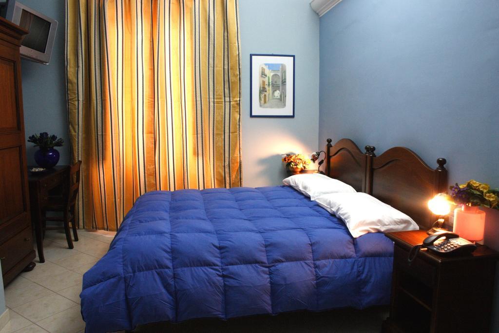 Hotel Piro Torrenova  객실 사진